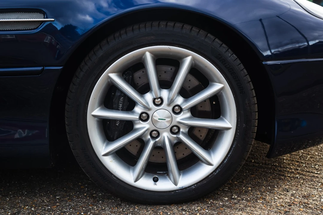 1999 Aston Martin DB7 Vantage - Image 17 of 30