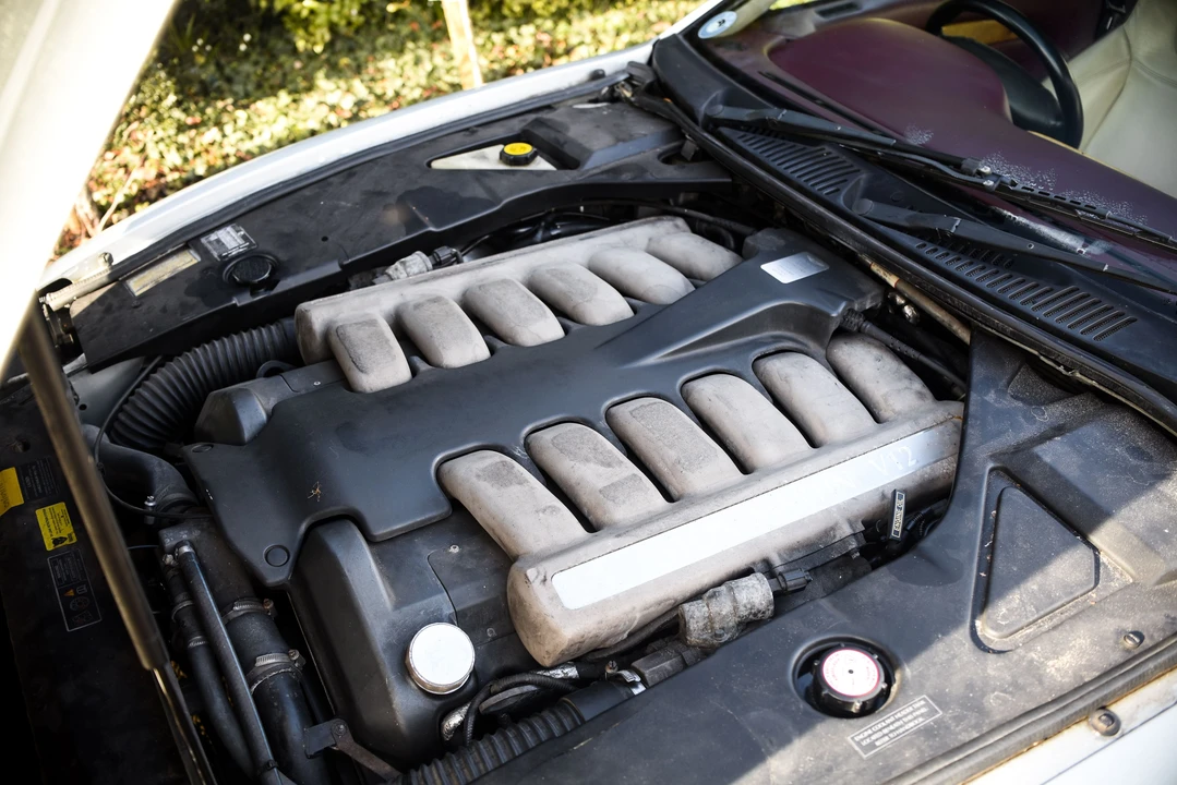 1999 Aston Martin DB7 Vantage - Image 12 of 24
