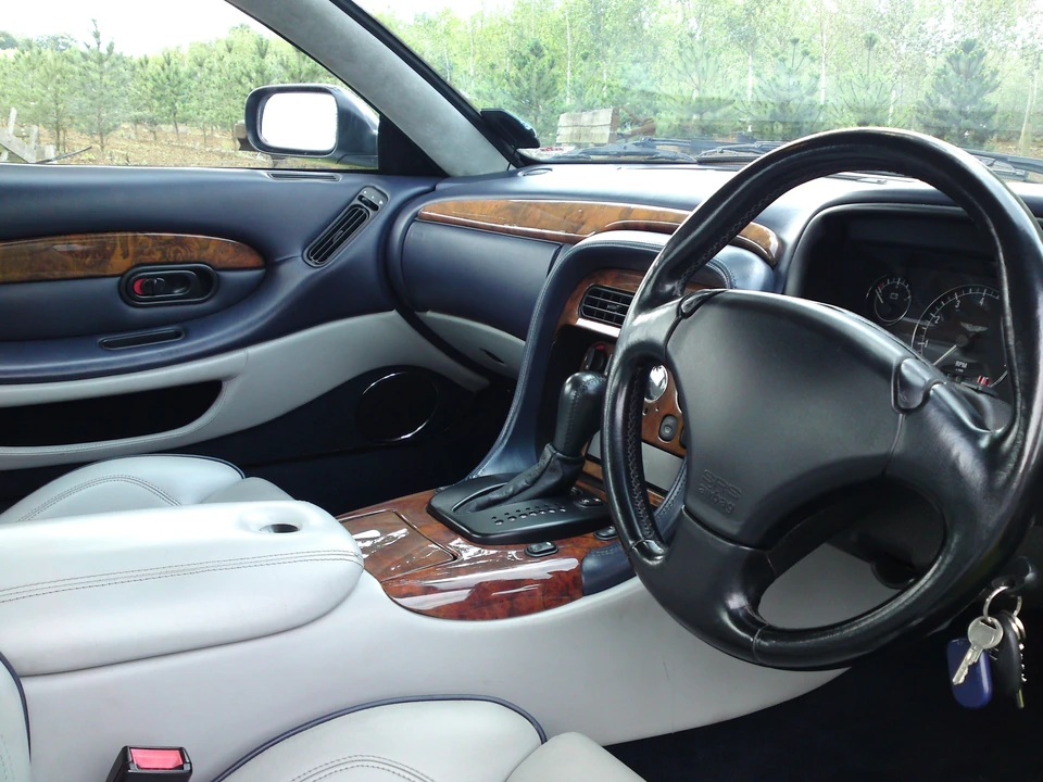 1999 Aston Martin DB7 Vantage - Image 4 of 6