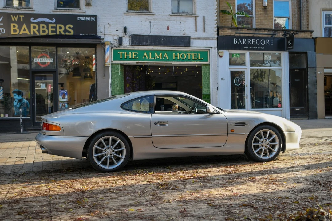 1999 Aston Martin DB7 Vantage - Image 18 of 30