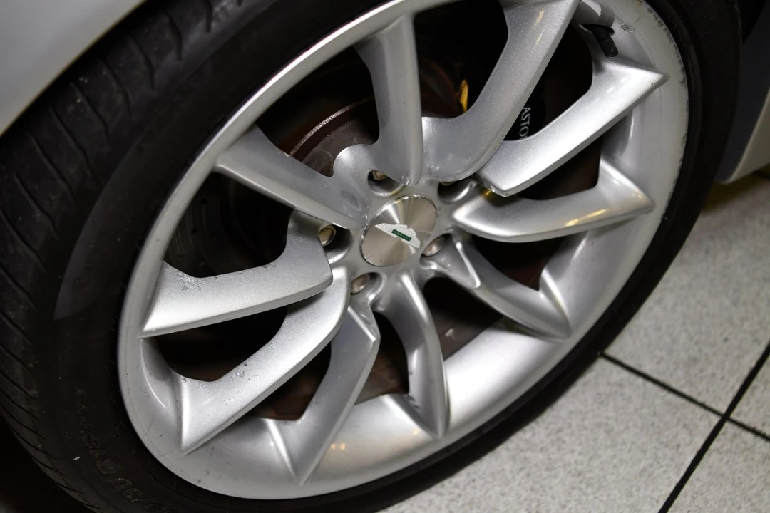 1999 Aston Martin DB7 Vantage - Image 24 of 30