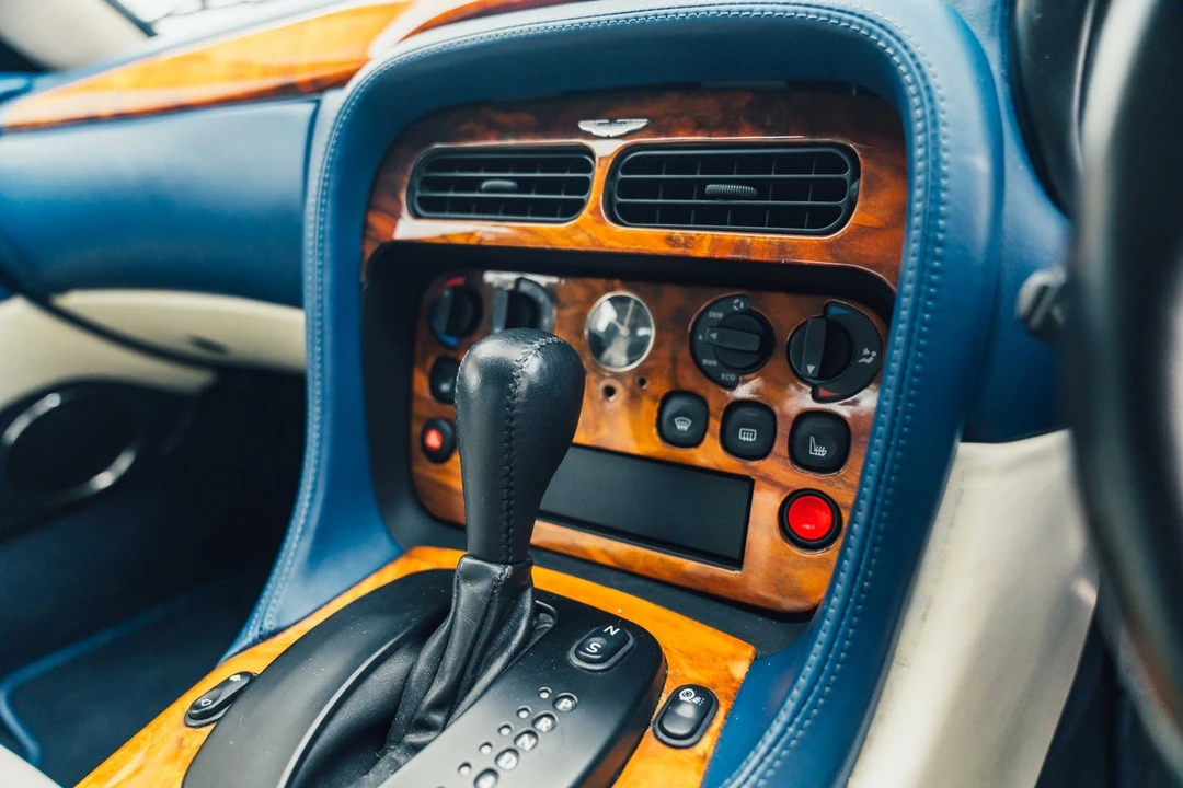 1999 Aston Martin DB7 Vantage - Image 26 of 30