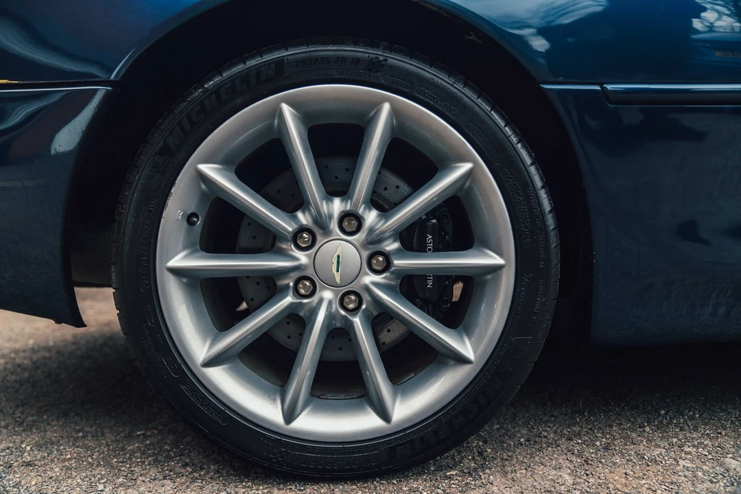 1999 Aston Martin DB7 Vantage - Image 9 of 30