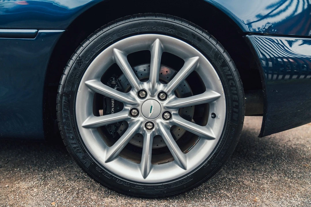 1999 Aston Martin DB7 Vantage - Image 10 of 30