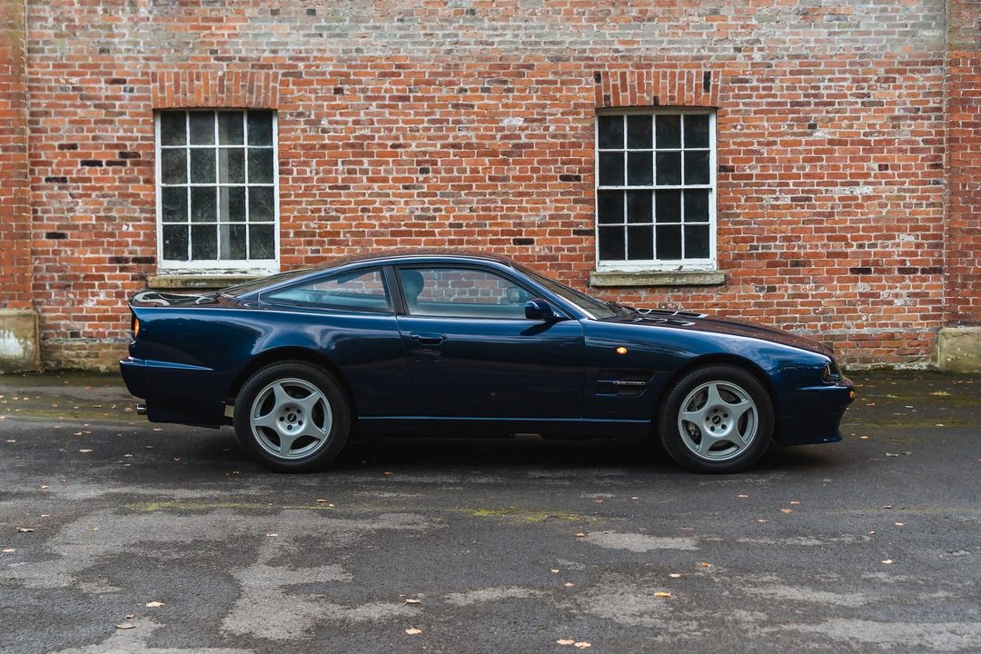 1999 Aston Martin V8 Coupe - Image 9 of 31