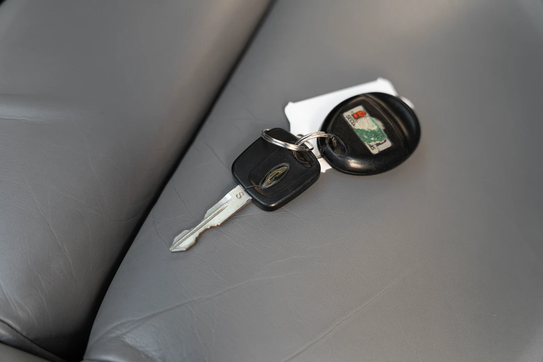 1999 Aston Martin Vantage (1993-2000) - Image 6 of 6