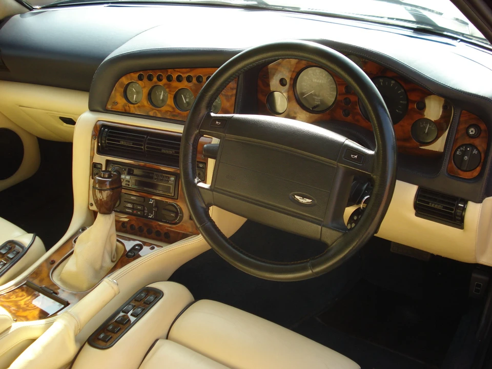 1999 Aston Martin Vantage - Image 4 of 6