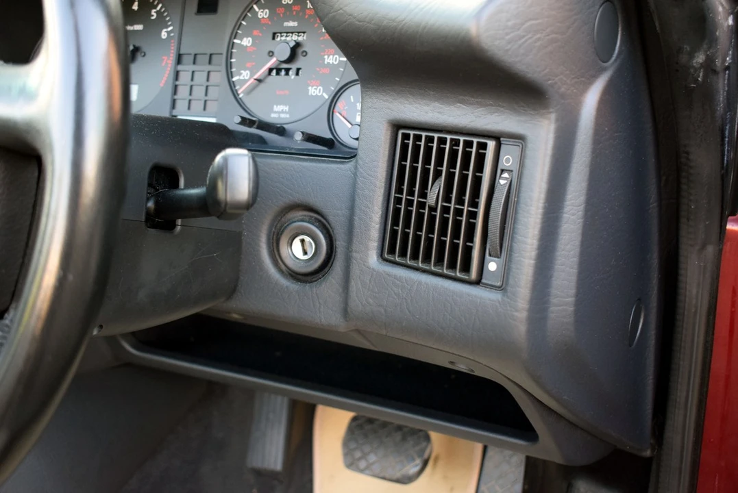 1999 Audi Coupe & Cabriolet - Image 29 of 30
