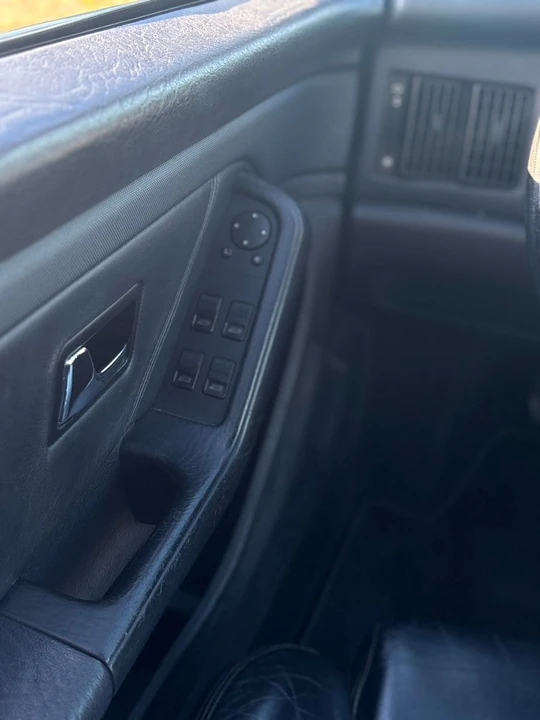 1999 Audi F103 - Image 13 of 31
