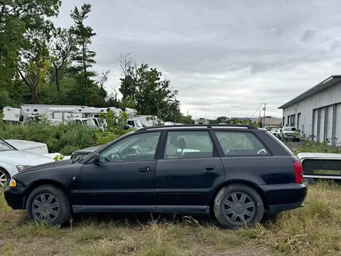 1999 Audi A4 1.8T Avant Quattro Wagon 4D