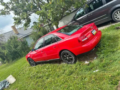 1999 Audi A4 Premium Wagon 4D