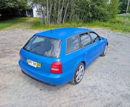 1999 Audi S4 Avant