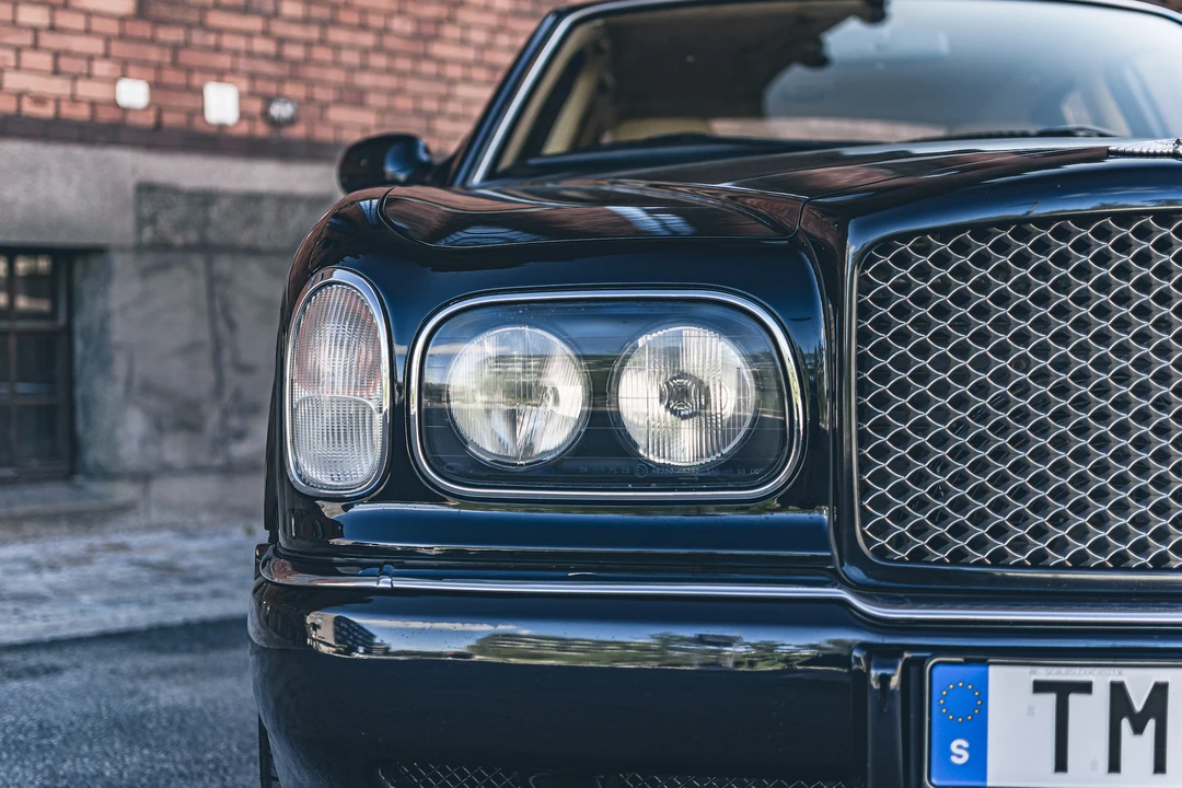 1999 Bentley Arnage - Image 14 of 31