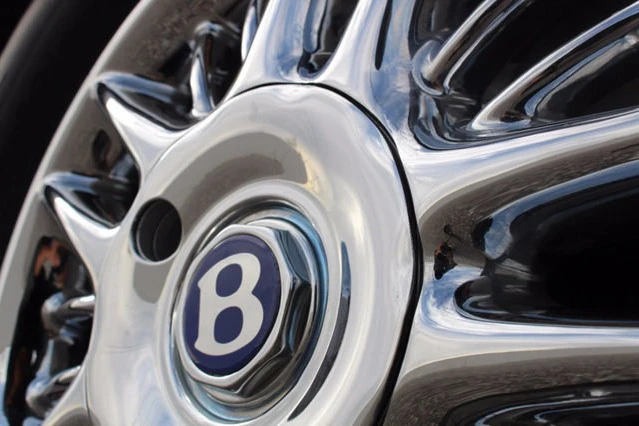 1999 Bentley Azure 1st Gen - Image 5 of 6