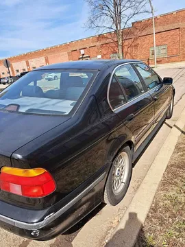 1999 BMW 528i