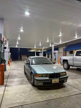 1999 BMW 3 Series 328i Sedan 4D