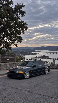 1999 BMW 3 Series 328i Sedan 4D