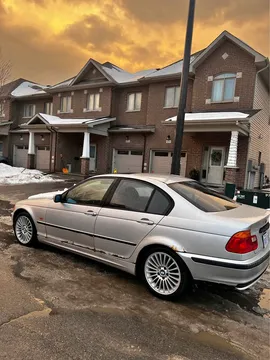 1999 BMW 323i