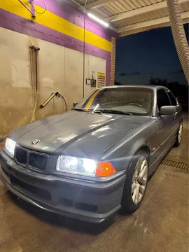 1999 BMW 323i Convertible