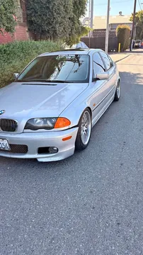 1999 BMW 3 Series 323i Sedan
