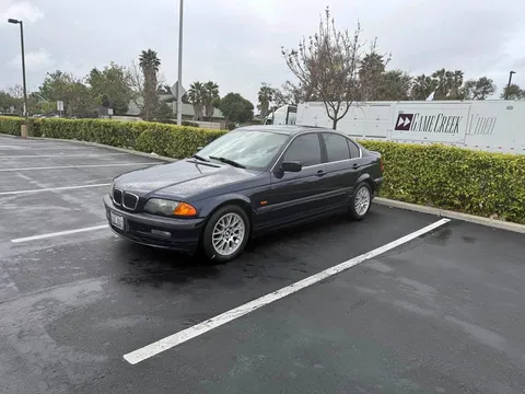 1999 BMW 328i Sedan