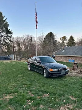 1999 BMW 328i Sedan