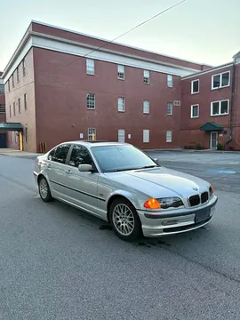 1999 BMW 328i Sedan