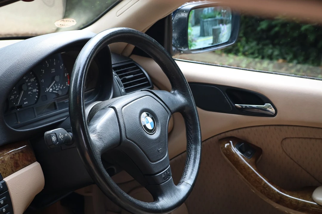1999 BMW E46 3 Series - Image 17 of 30