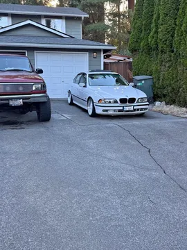 1999 BMW 5 Series 528i Sedan 4D