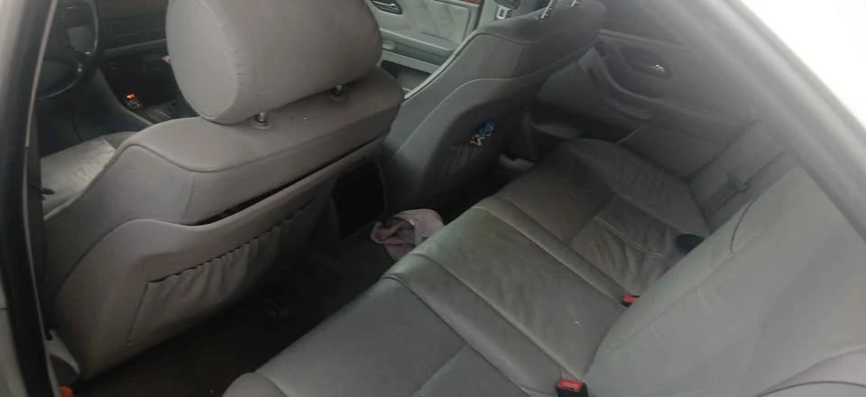 1999 BMW E39 540i - Image 7 of 8
