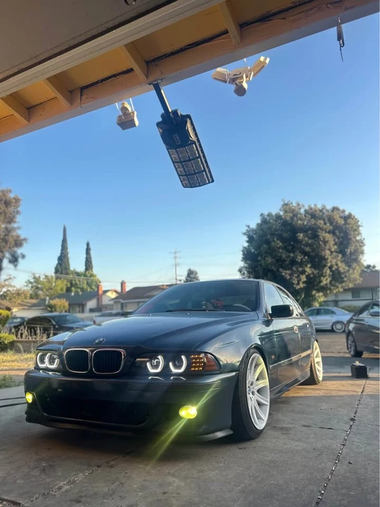 1999 BMW E39 540i - Image 2 of 4