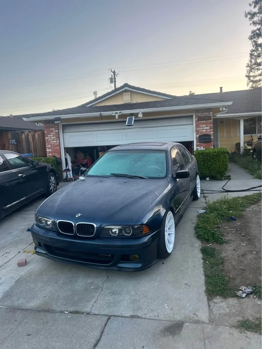 1999 BMW E39 540i - Image 3 of 4