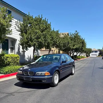 1999 BMW 5 Series 540i Sedan 4D