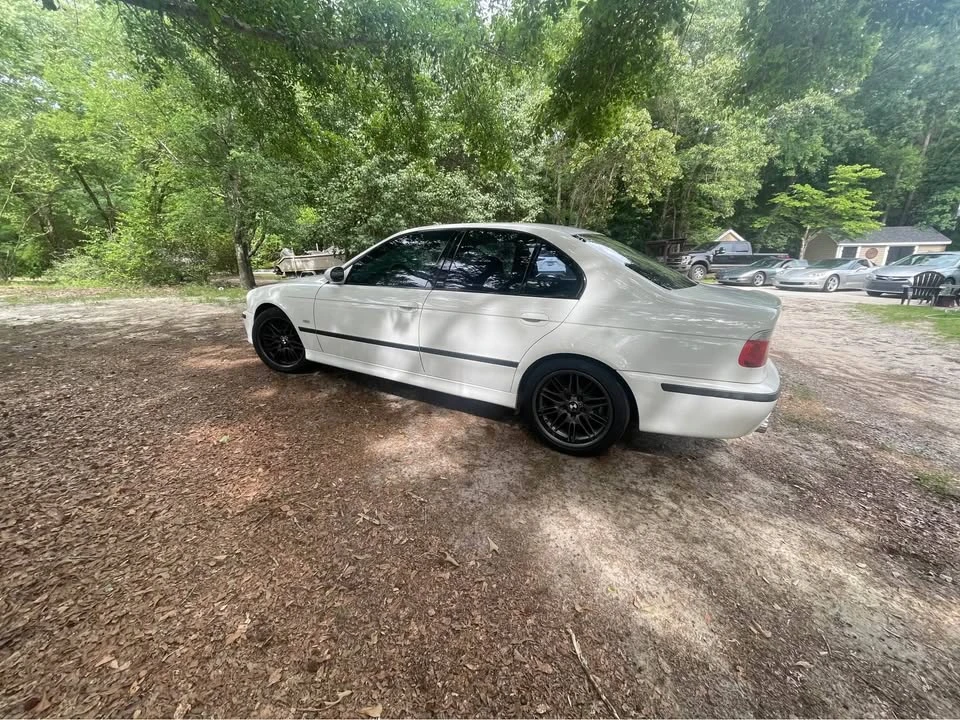 1999 BMW E39 540i - Image 9 of 10