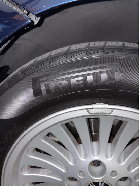 1999 BMW E39 540i - Image 12 of 15