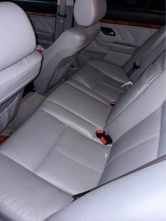 1999 BMW E39 540i - Image 10 of 15