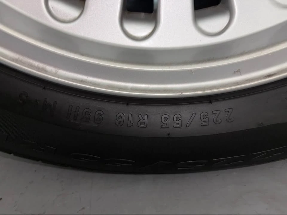 1999 BMW E39 540i - Image 14 of 15