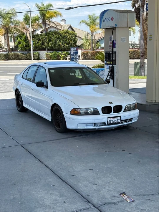 1999 BMW E39 540i - Image 3 of 9