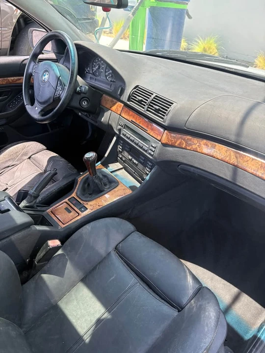 1999 BMW E39 540i - Image 7 of 9