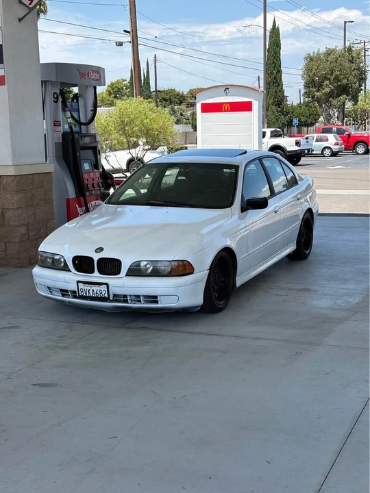1999 BMW E39 540i - Image 9 of 9