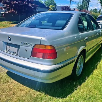 1999 BMW 540i