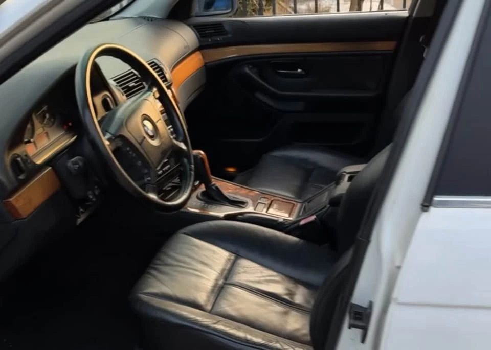 1999 BMW E39 5 Series - Image 2 of 4