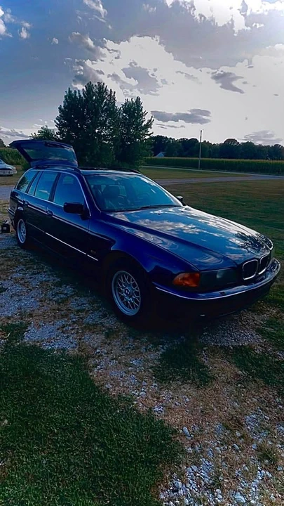1999 BMW E39 5 Series - Image 2 of 5