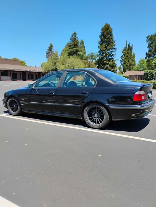 1999 BMW E39 540i - Image 5 of 10