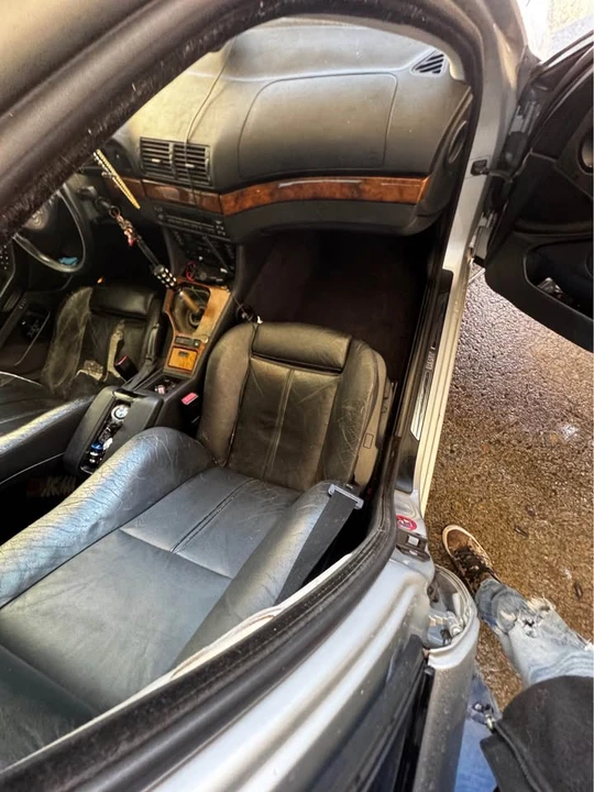 1999 BMW E39 540i - Image 6 of 7