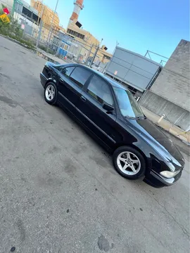 1999 BMW 540i Sedan