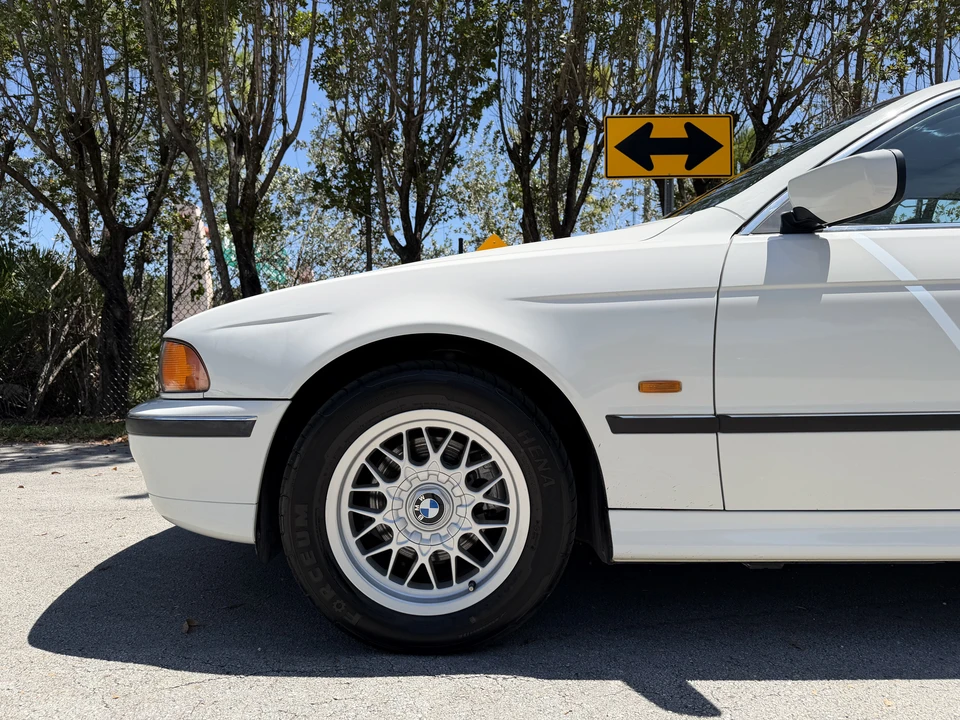 1999 BMW E39 5 Series - Image 24 of 31