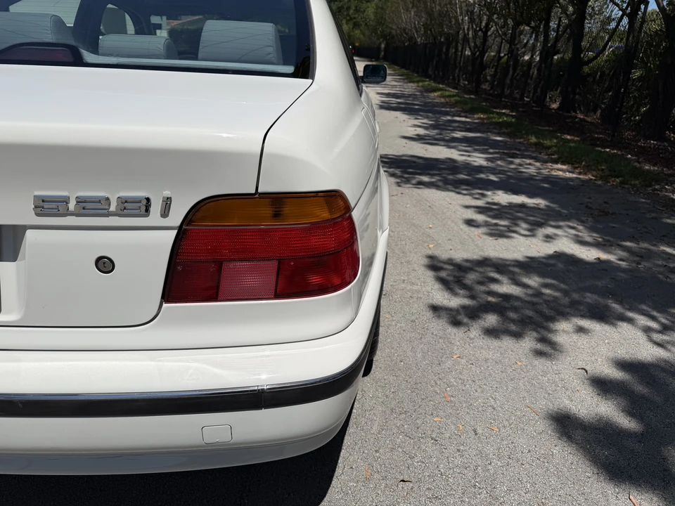 1999 BMW E39 5 Series - Image 17 of 31