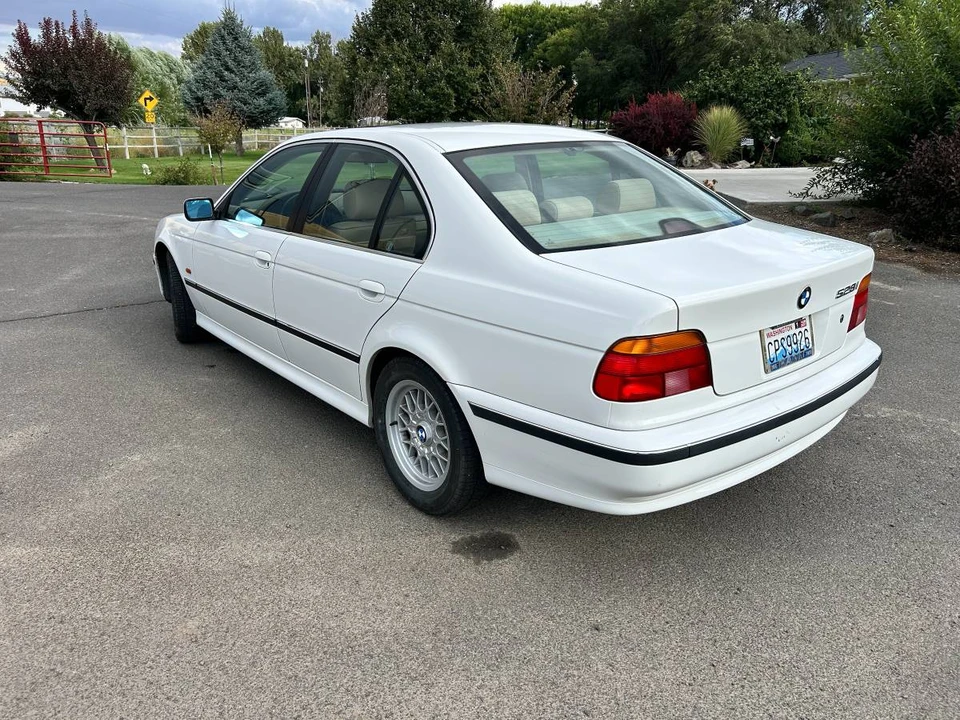 1999 BMW E39 5 Series - Image 5 of 20