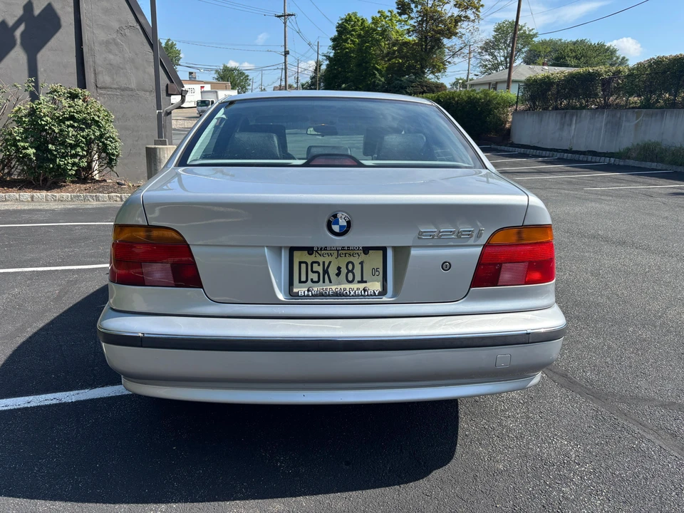 1999 BMW E39 5 Series - Image 16 of 31